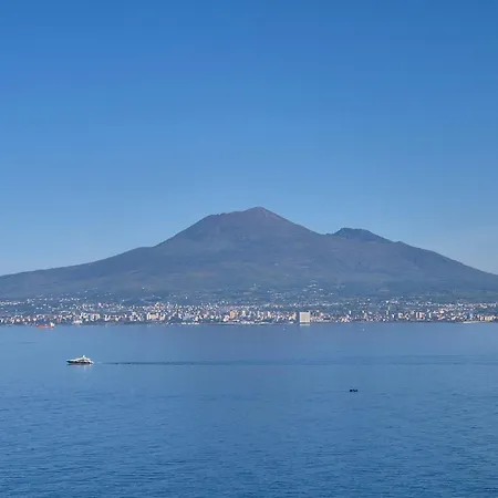 Villa Blu Sorrento seaview ,heated pool, terrace&Jacuzzi Villa