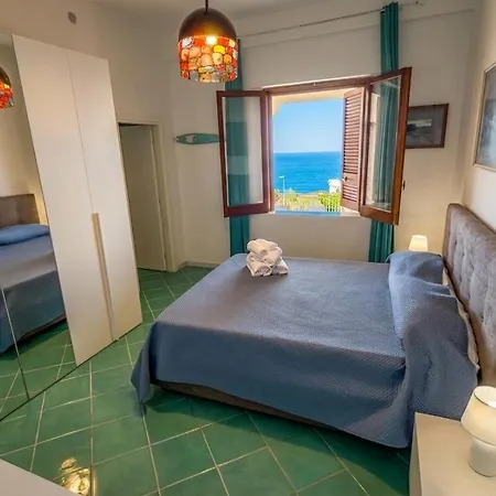 Blu Seaview Pool Terrace And Jacuzzi Sorrento