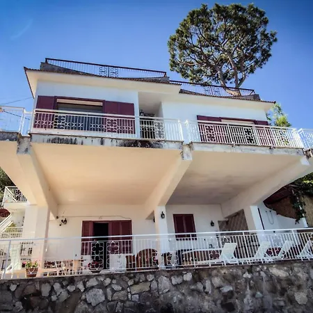 Villa Blu Seaview Pool Terrace And Jacuzzi *