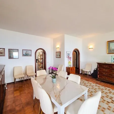 Villa Blu Sorrento Seaview ,Heated Pool, Terrace And Jacuzzi Sorrento