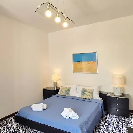 Villa Blu Sorrento Seaview ,Heated Pool, Terrace And Jacuzzi * Sorrento