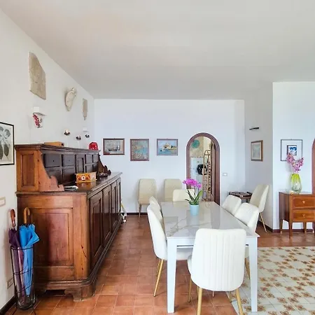 Villa Blu Sorrento Seaview ,Heated Pool, Terrace And Jacuzzi Pousada